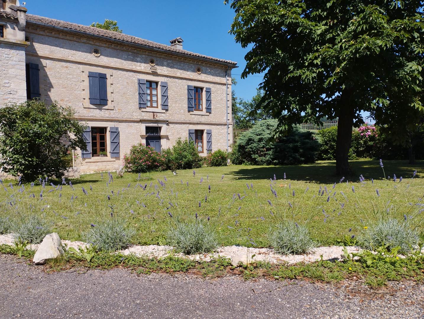 DOMAINE LES GARRIGUES
