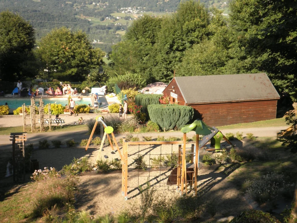 Camping Les Châtaigniers***