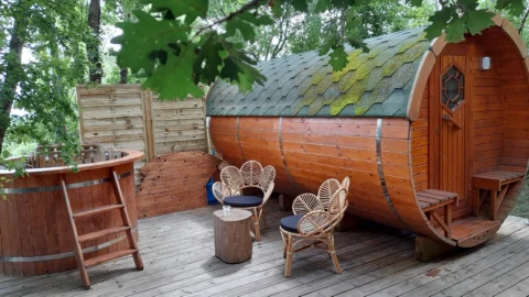 "il Fût une Nuit..." Gîtes insolites et location de vacances à Monclar de Quercy 82 Tarn et Garonne