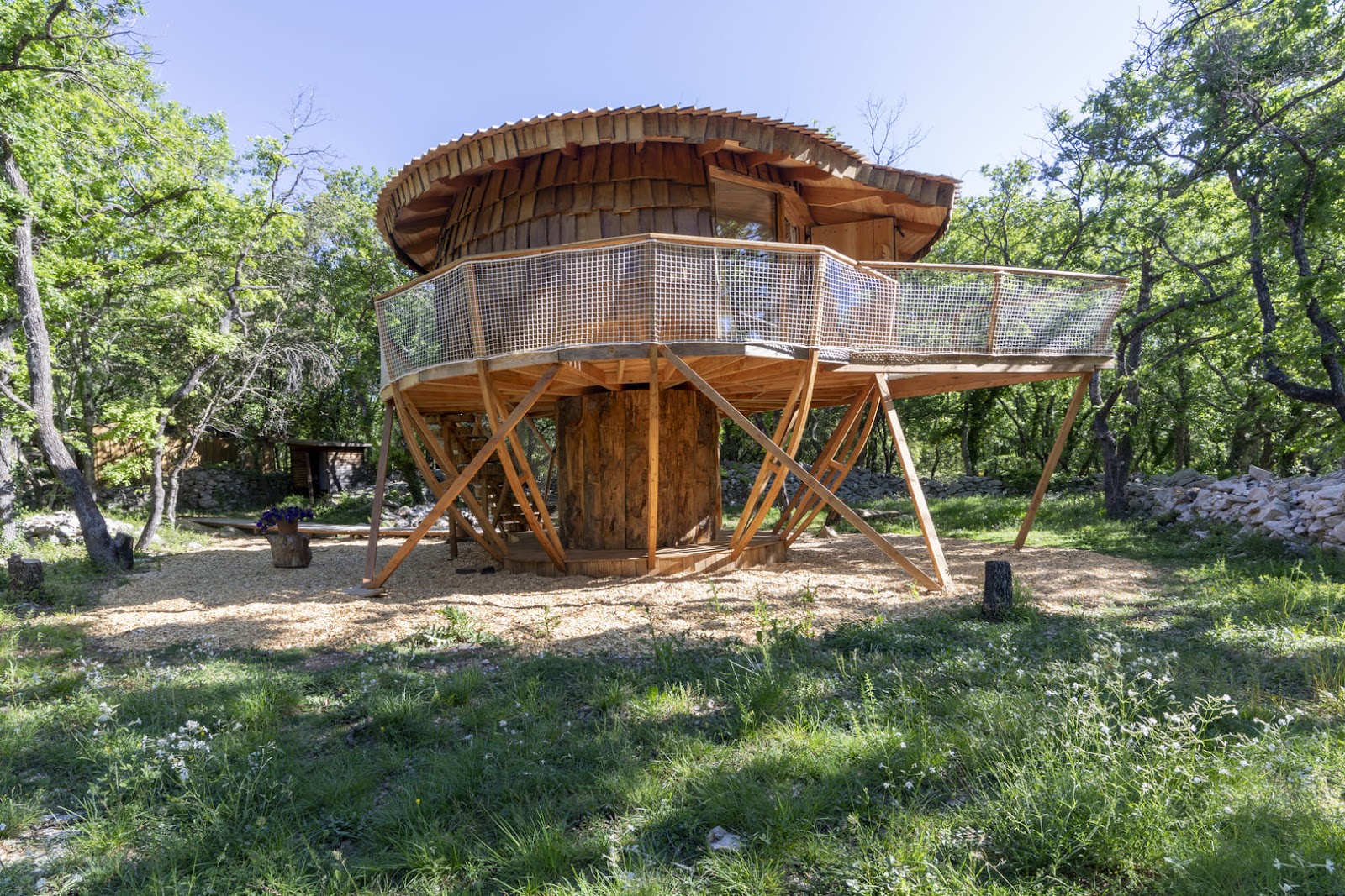 Souleyourt cabanes sous les arbres, hébergement insolite cevennes