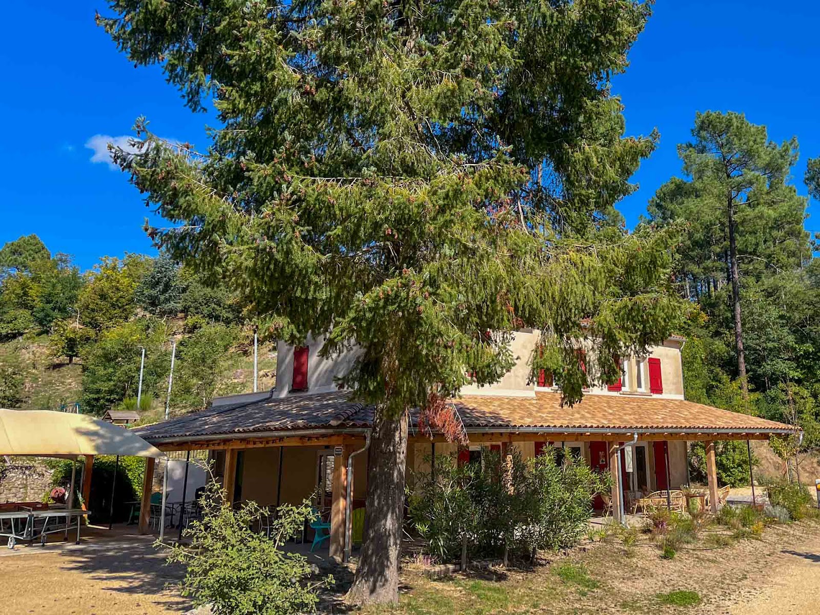 Ushuaïa Villages - Domaine de Ravel Locations de vacances en Cévennes à Saint Jean du Gard