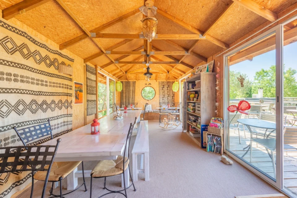 Natura Lodge Yourtes Cabanes Roulotte Bulle Avion en ARDECHE SUD