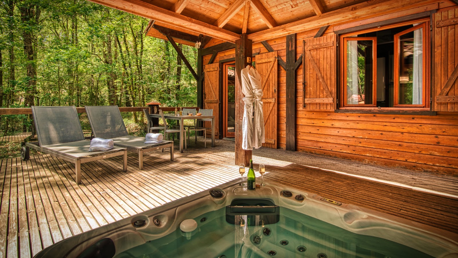 Cabanes perchées & spa du Domaine de La Male