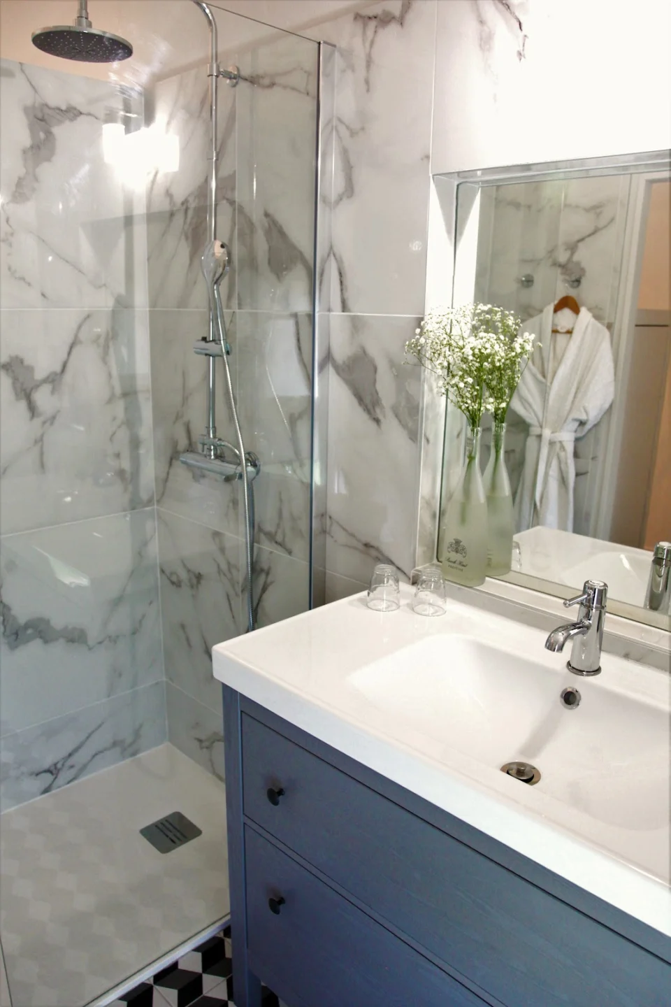 La Magnanerie d'Hôtes , le jardin secret , chambres d hôtes sauve.