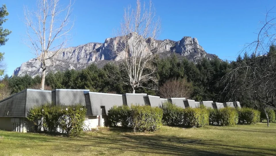 Les Chalets et Gites du Quié- Au pied du plateau de Beille Ariége Pyrénées