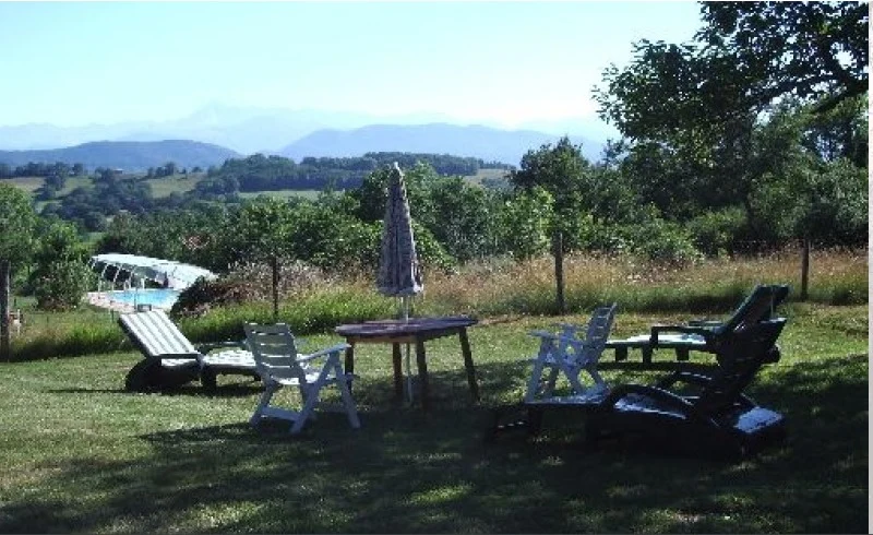 Gîte du Mesplé: location saisonnière gîte rural, séjour maison de vacances (Ariège Occitanie )